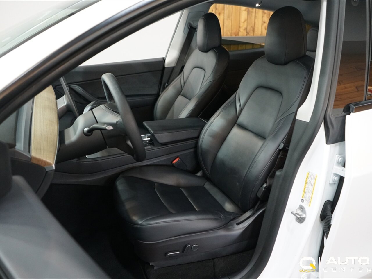 2022 Tesla Model Y Long Range - Photo 14 - Lynnwood, WA 98036