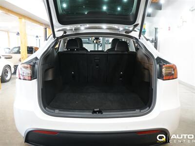 2022 Tesla Model Y Long Range - Photo 11 - Lynnwood, WA 98036