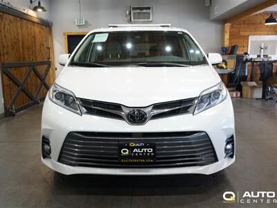 2019 Toyota Sienna XLE Premium 7 Passenger   - Photo 2 - Lynnwood, WA 98036