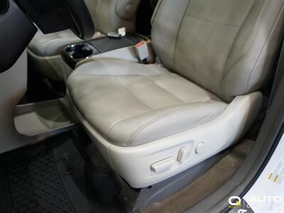 2019 Toyota Sienna XLE Premium 7 Passenger   - Photo 15 - Lynnwood, WA 98036