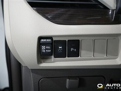 2019 Toyota Sienna XLE Premium 7 Passenger   - Photo 21 - Lynnwood, WA 98036
