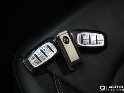 2022 Chrysler Pacifica Hybrid Touring L   - Photo 30 - Lynnwood, WA 98036