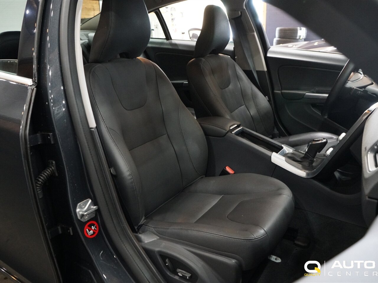 2016 Volvo S60 T5 Premier - Photo 18 - Lynnwood, WA 98036