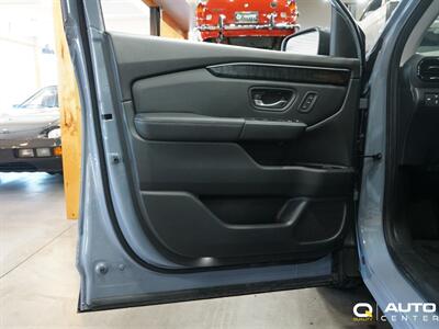 2023 Honda Pilot Elite   - Photo 11 - Lynnwood, WA 98036