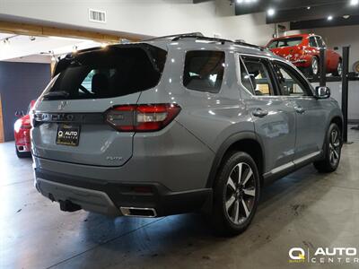 2023 Honda Pilot Elite   - Photo 4 - Lynnwood, WA 98036