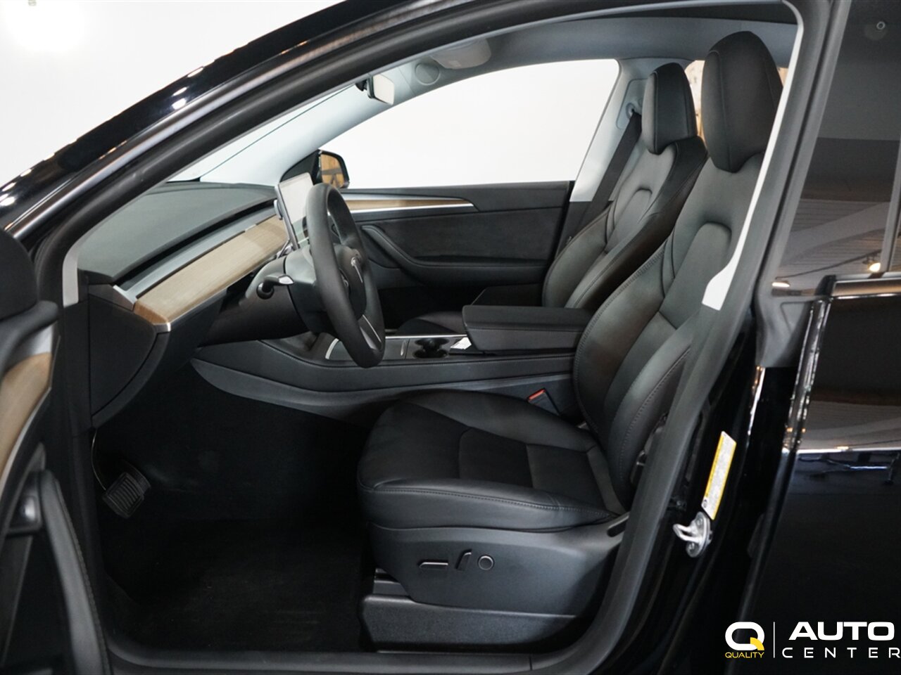 2023 Tesla Model Y Long Range - Photo 15 - Lynnwood, WA 98036