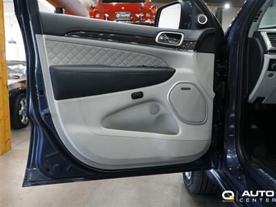 2020 Jeep Grand Cherokee Summit   - Photo 10 - Lynnwood, WA 98036