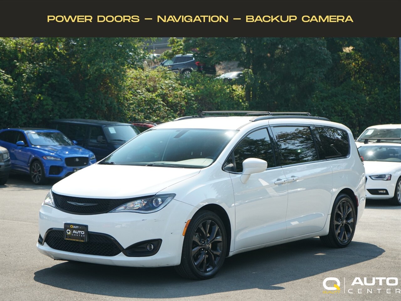 2018 Chrysler Pacifica Touring Plus   - Photo 1 - Lynnwood, WA 98036