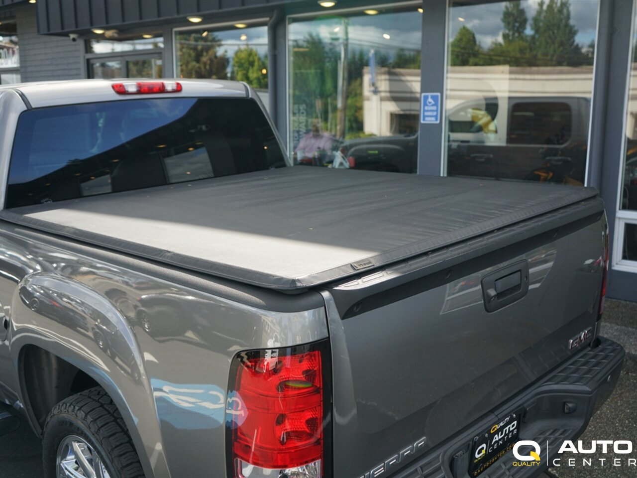 2013 GMC Sierra 1500 Denali - Photo 7 - Lynnwood, WA 98036