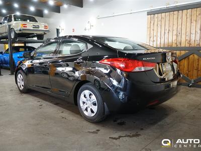 2013 Hyundai ELANTRA GLS   - Photo 6 - Lynnwood, WA 98036