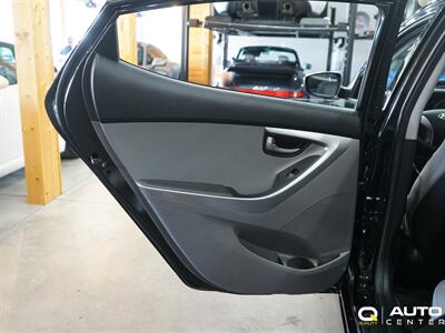 2013 Hyundai ELANTRA GLS   - Photo 24 - Lynnwood, WA 98036