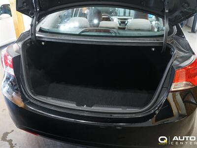 2013 Hyundai ELANTRA GLS   - Photo 28 - Lynnwood, WA 98036