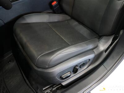 2022 Lexus ES 300h 300h   - Photo 14 - Lynnwood, WA 98036
