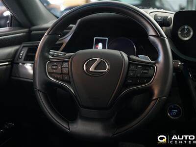 2022 Lexus ES 300h 300h   - Photo 17 - Lynnwood, WA 98036