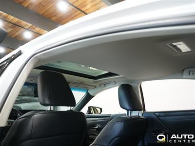 2022 Lexus ES 300h 300h   - Photo 30 - Lynnwood, WA 98036