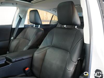 2022 Lexus ES 300h 300h   - Photo 13 - Lynnwood, WA 98036
