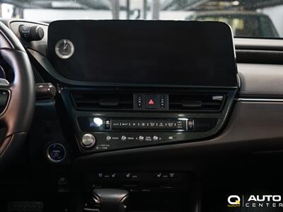 2022 Lexus ES 300h 300h   - Photo 19 - Lynnwood, WA 98036