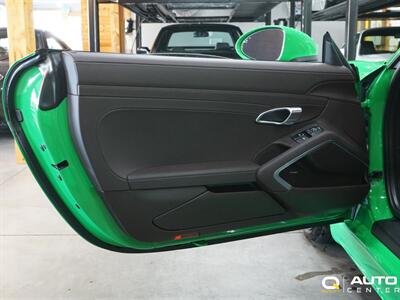 2023 Porsche 718 Cayman GTS   - Photo 10 - Lynnwood, WA 98036