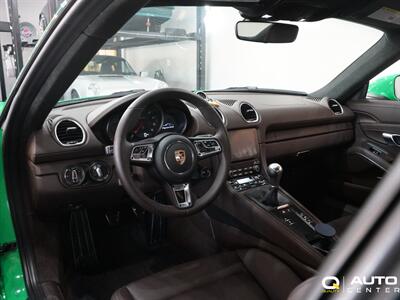 2023 Porsche 718 Cayman GTS   - Photo 18 - Lynnwood, WA 98036