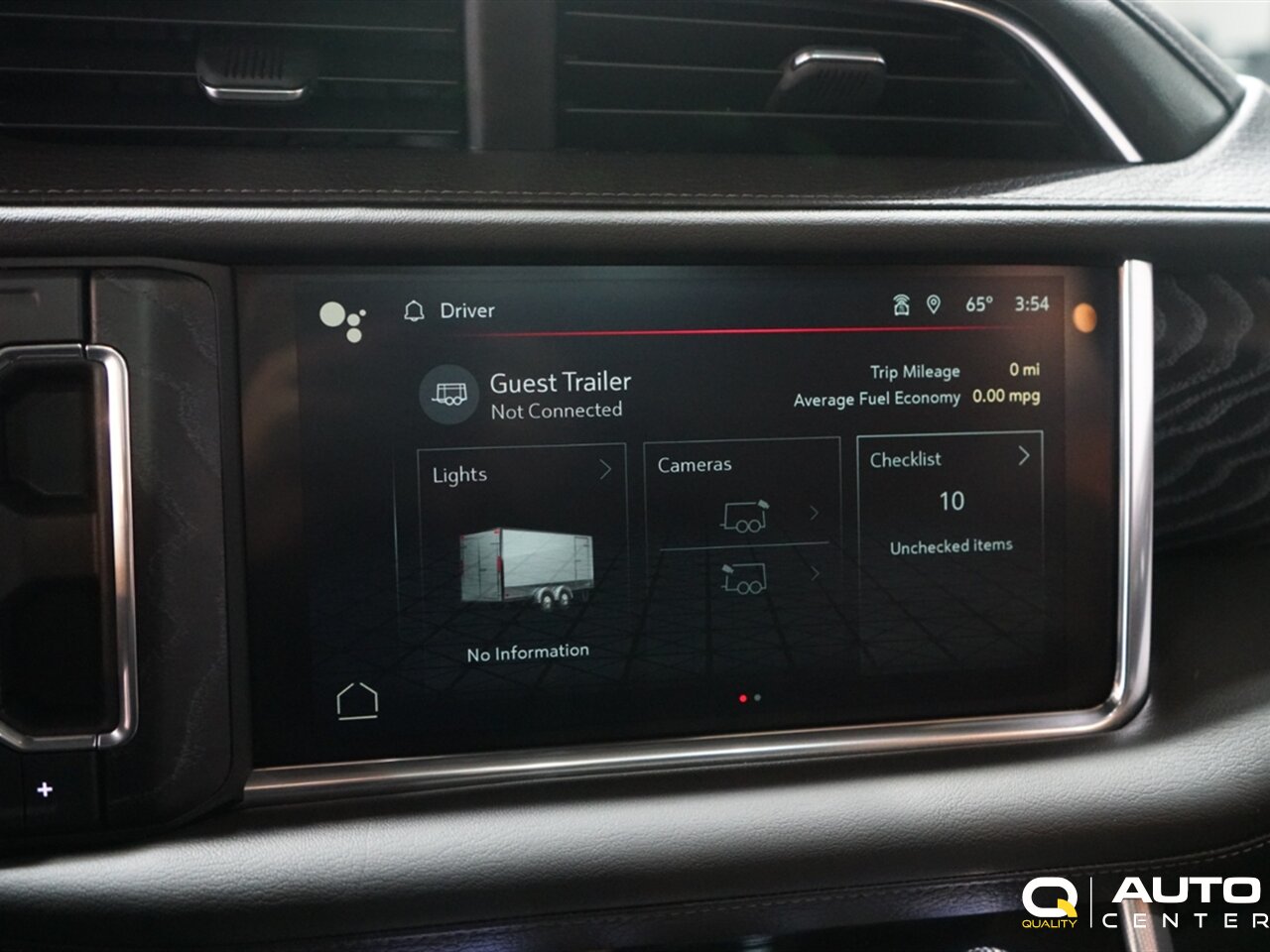 2023 GMC Yukon Denali - Photo 39 - Lynnwood, WA 98036