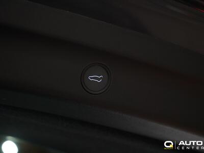 2022 Tesla Model Y Performance   - Photo 26 - Lynnwood, WA 98036