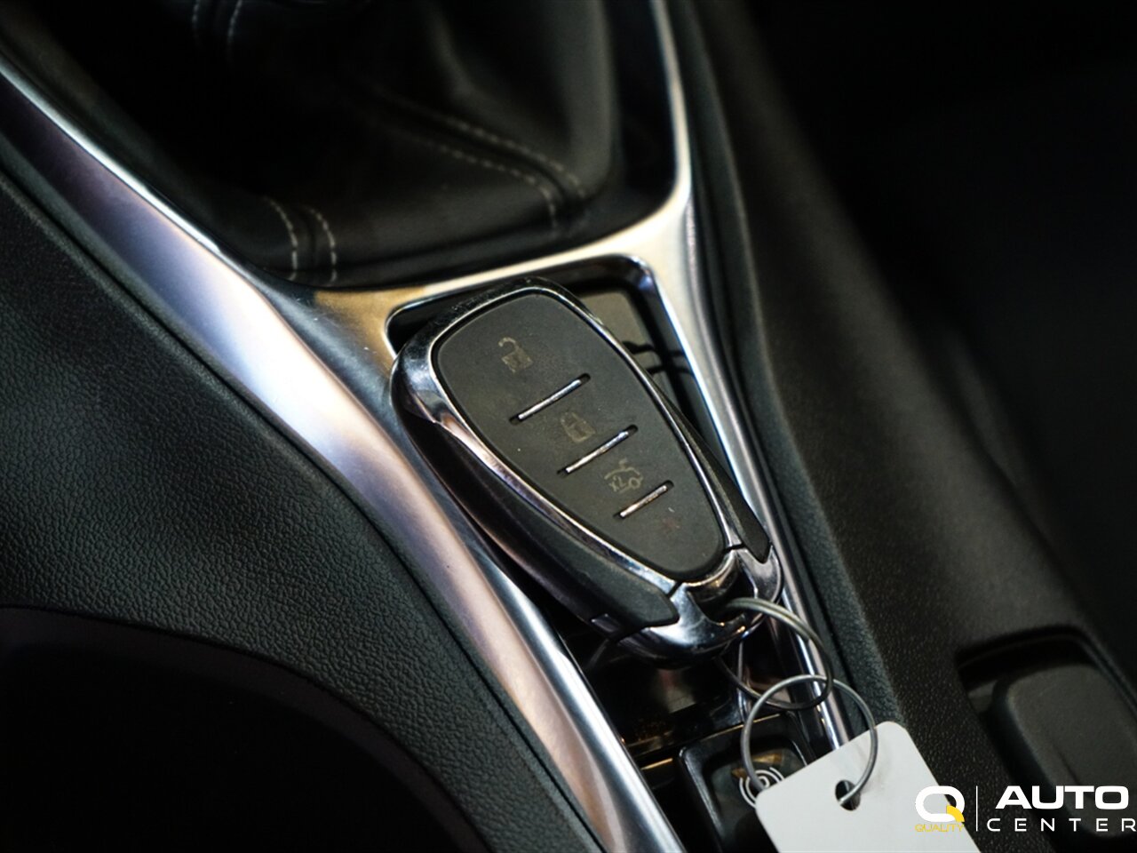 2020 Chevrolet Camaro LT1 - Photo 22 - Lynnwood, WA 98036
