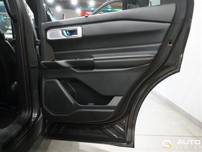2020 Ford Explorer ST   - Photo 15 - Lynnwood, WA 98036