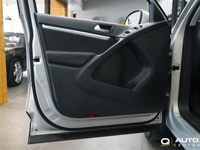 2014 Volkswagen Tiguan SEL 4Motion   - Photo 9 - Lynnwood, WA 98036