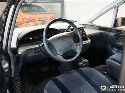 1992 Toyota Previa LE   - Photo 11 - Lynnwood, WA 98036