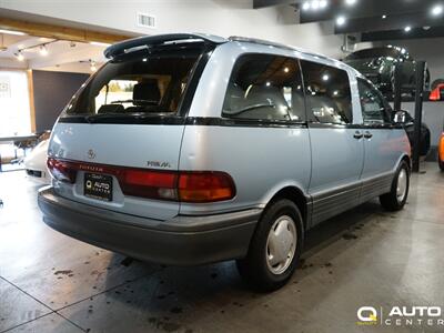 1992 Toyota Previa LE   - Photo 4 - Lynnwood, WA 98036