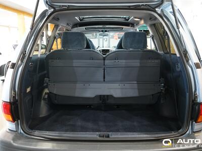 1992 Toyota Previa LE   - Photo 21 - Lynnwood, WA 98036