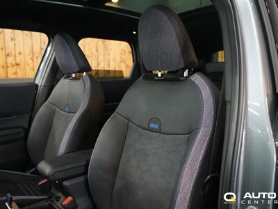 2025 MINI Countryman Cooper SE ALL4   - Photo 14 - Lynnwood, WA 98036