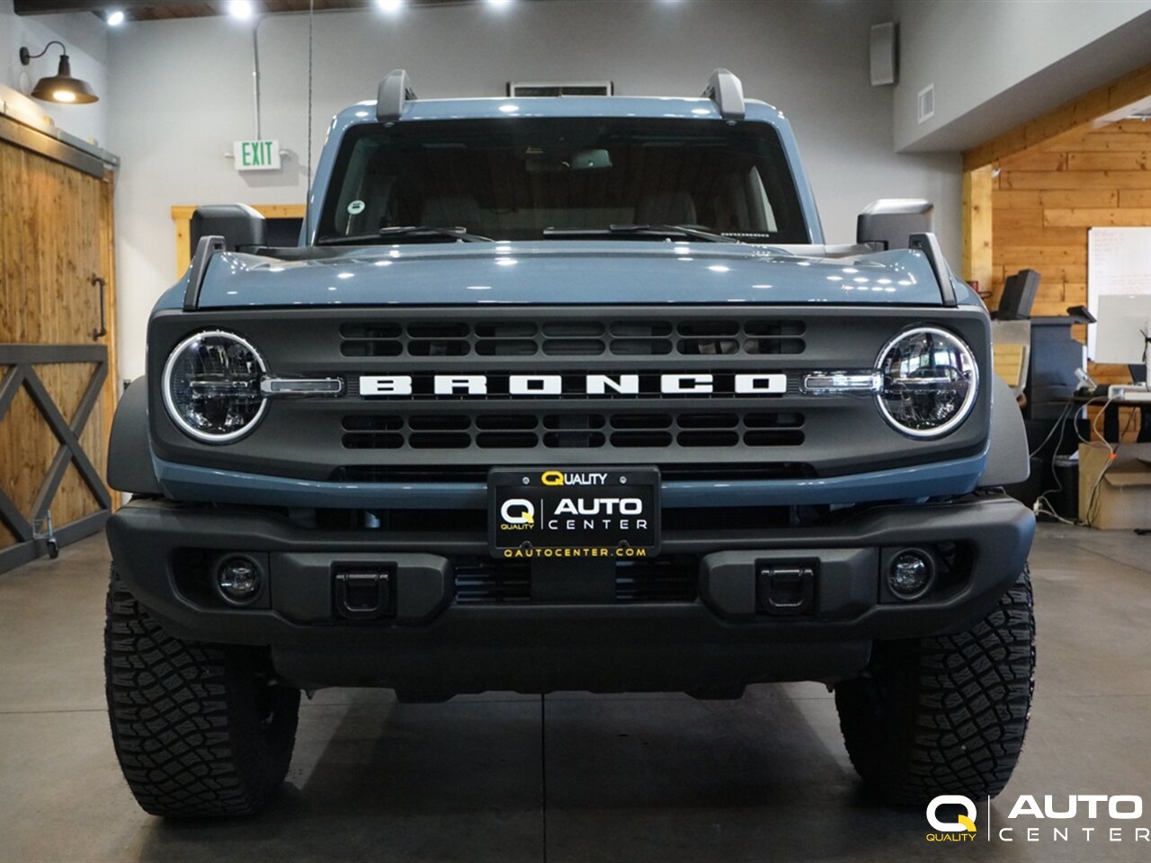 2024 Ford Bronco Black Diamond - Photo 2 - Lynnwood, WA 98036