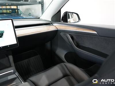 2024 Tesla Model Y Long Range   - Photo 21 - Lynnwood, WA 98036