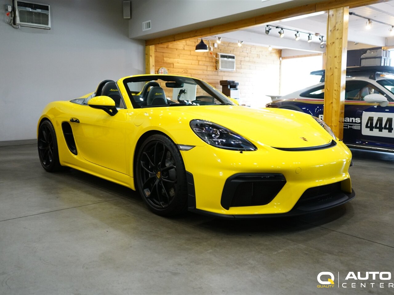 2020 Porsche 718 Boxster - Photo 3 - Lynnwood, WA 98036