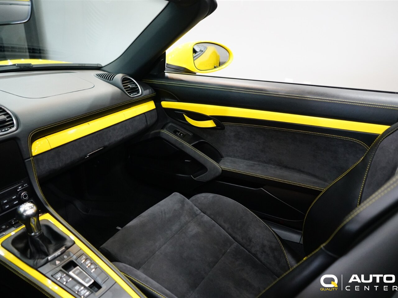 2020 Porsche 718 Boxster - Photo 24 - Lynnwood, WA 98036