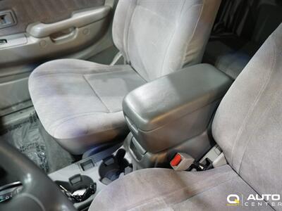 2004 Toyota Tacoma Base V6   - Photo 28 - Lynnwood, WA 98036