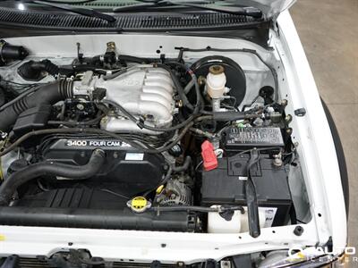 2004 Toyota Tacoma Base V6   - Photo 13 - Lynnwood, WA 98036