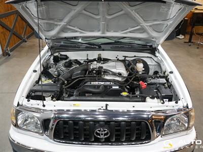 2004 Toyota Tacoma Base V6   - Photo 11 - Lynnwood, WA 98036