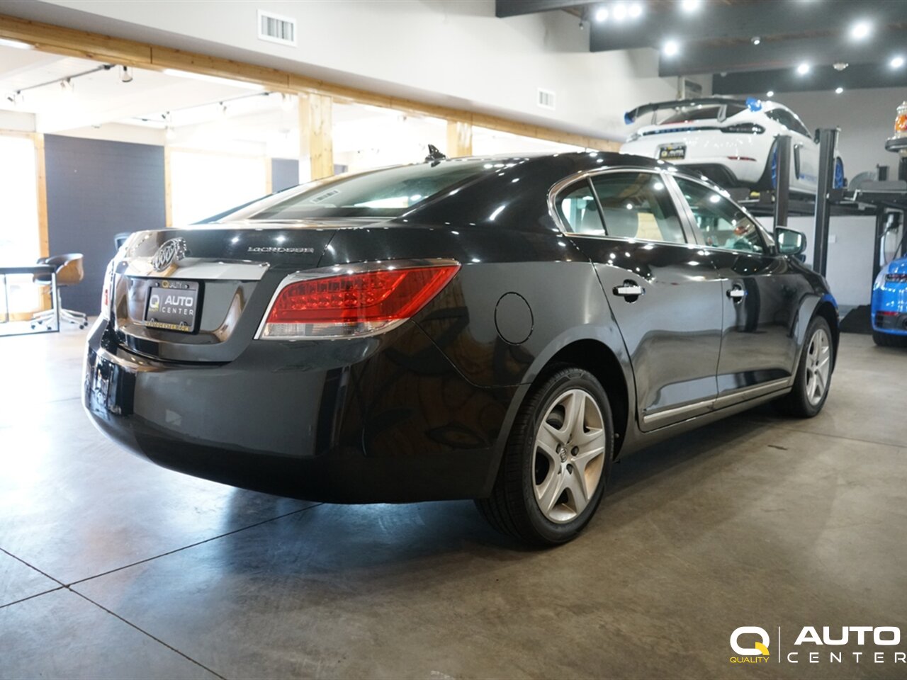 2010 Buick LaCrosse CX - Photo 4 - Lynnwood, WA 98036