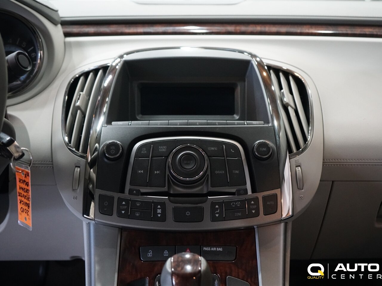 2010 Buick LaCrosse CX - Photo 13 - Lynnwood, WA 98036