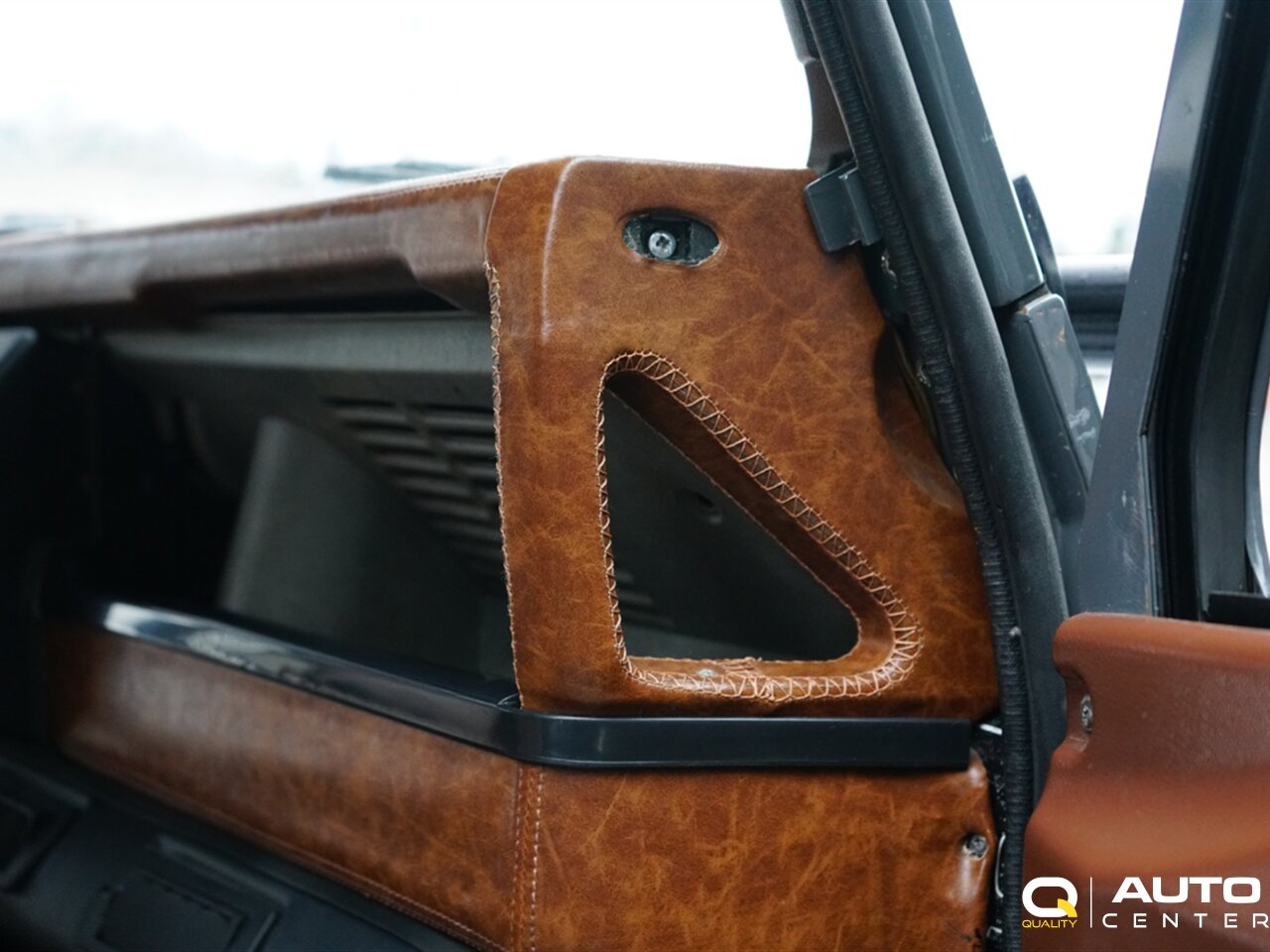 1987 Land Rover Defender - Photo 31 - Lynnwood, WA 98036