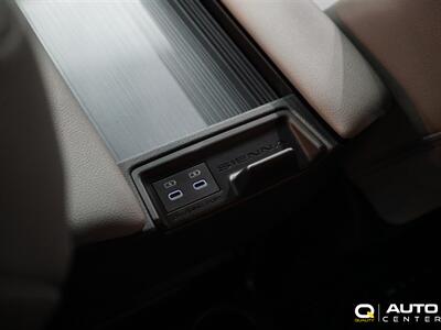 2025 Toyota Sienna XLE 8 Passenger   - Photo 29 - Lynnwood, WA 98036