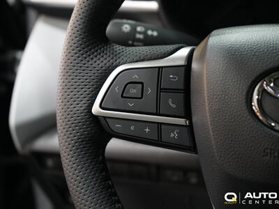 2025 Toyota Sienna XLE 8 Passenger   - Photo 16 - Lynnwood, WA 98036