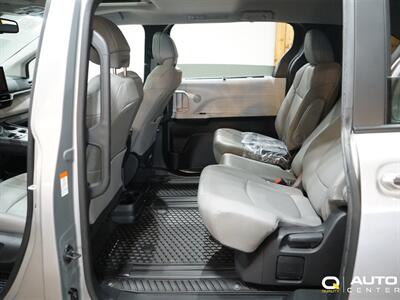 2025 Toyota Sienna XLE 8 Passenger   - Photo 27 - Lynnwood, WA 98036