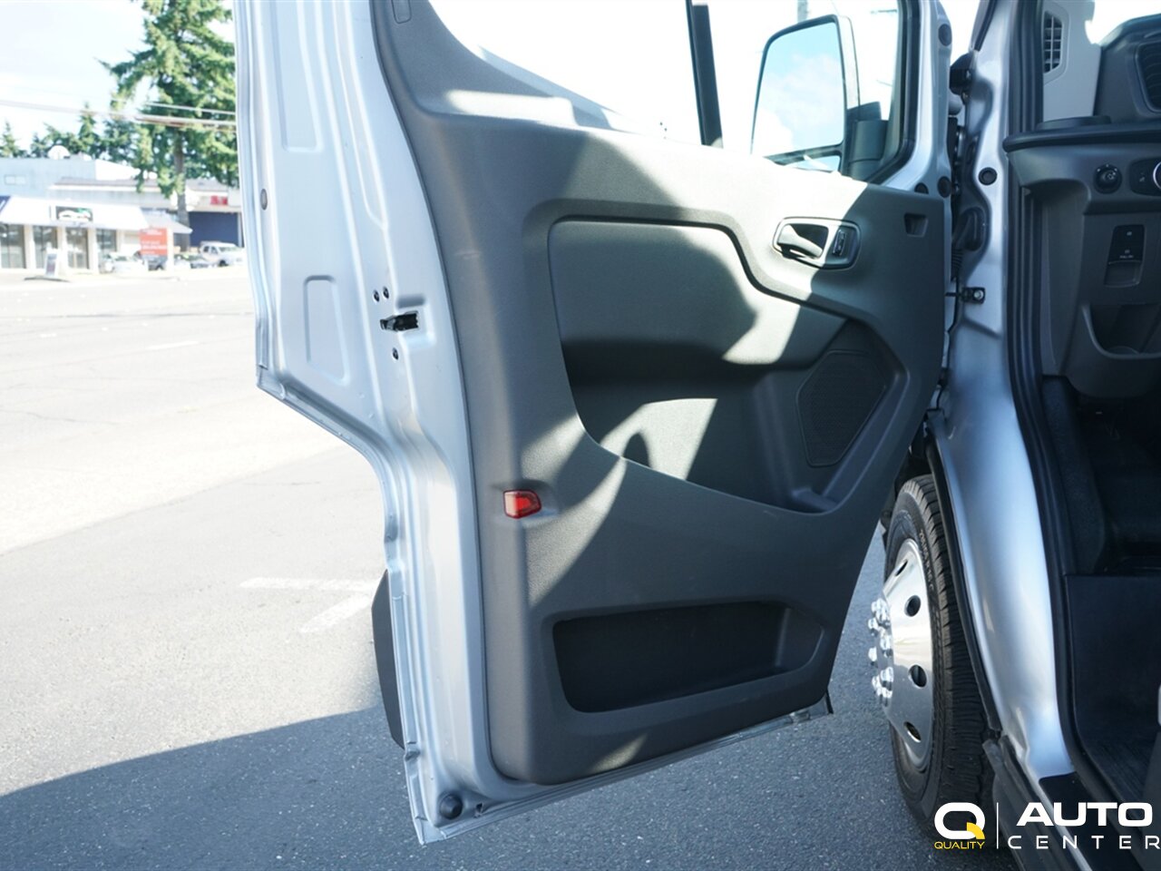 2023 Ford Transit - Photo 10 - Lynnwood, WA 98036