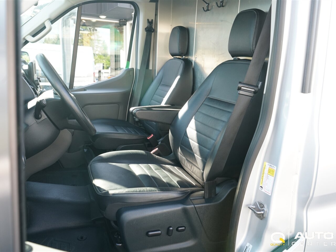 2023 Ford Transit - Photo 12 - Lynnwood, WA 98036