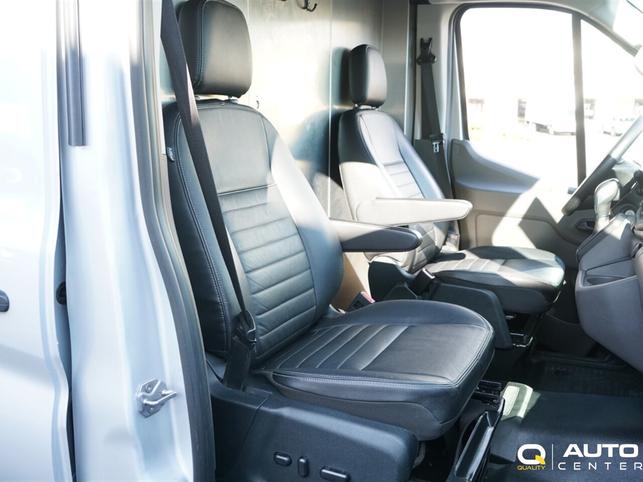 2023 Ford Transit - Photo 15 - Lynnwood, WA 98036
