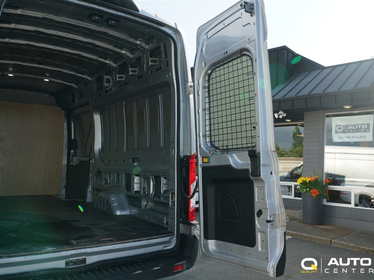 2023 Ford Transit - Photo 34 - Lynnwood, WA 98036