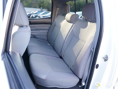 2015 Toyota Tacoma Base V6   - Photo 22 - Lynnwood, WA 98036